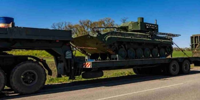 Guardian 30: Ukraina Tampilkan Kendaraan Lapis Baja dengan Modul Tempur Spanyol Guardian 30: Ukraina Tampilkan Kendaraan Lapis Baja dengan Modul Tempur Spanyol