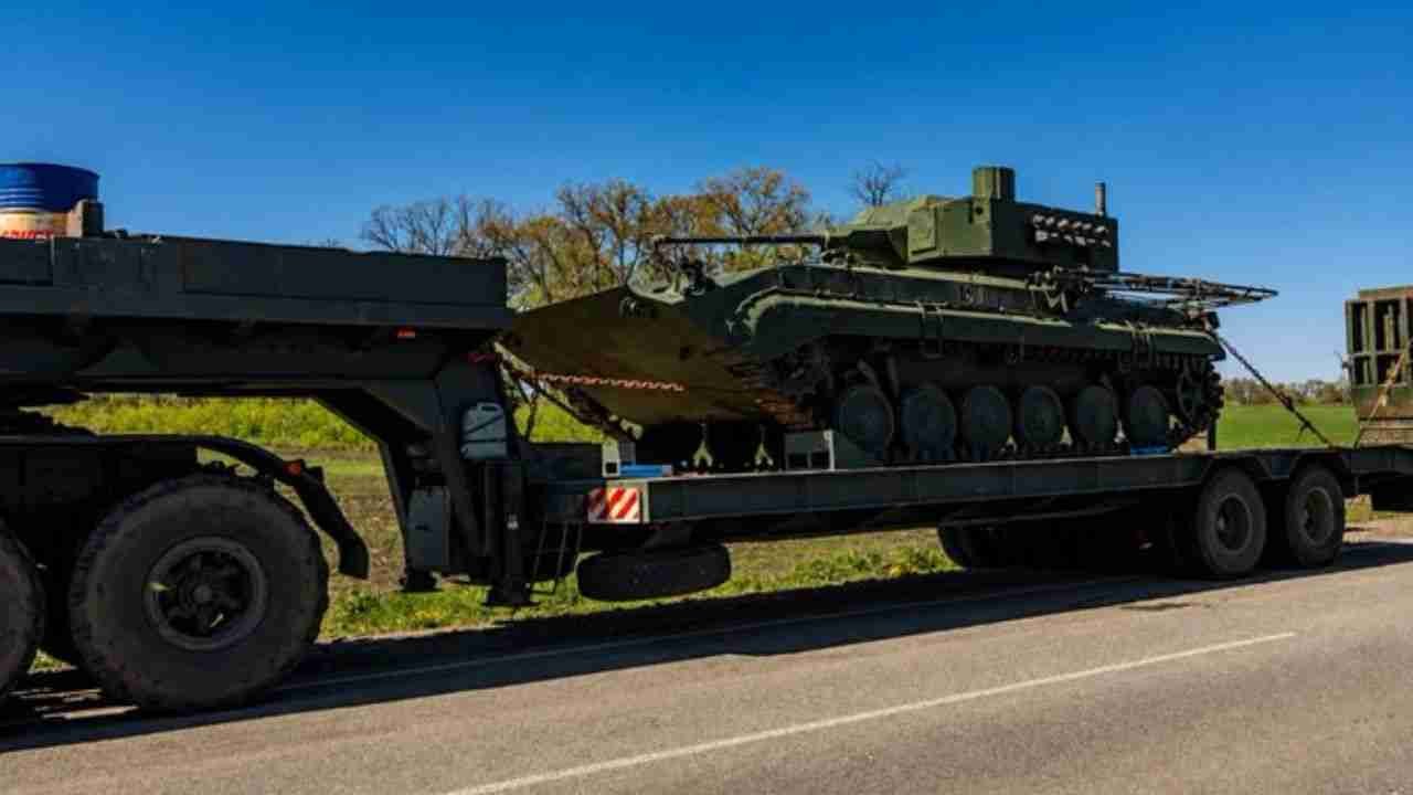Guardian 30: Ukraina Tampilkan Kendaraan Lapis Baja dengan Modul Tempur Spanyol Guardian 30: Ukraina Tampilkan Kendaraan Lapis Baja dengan Modul Tempur Spanyol
