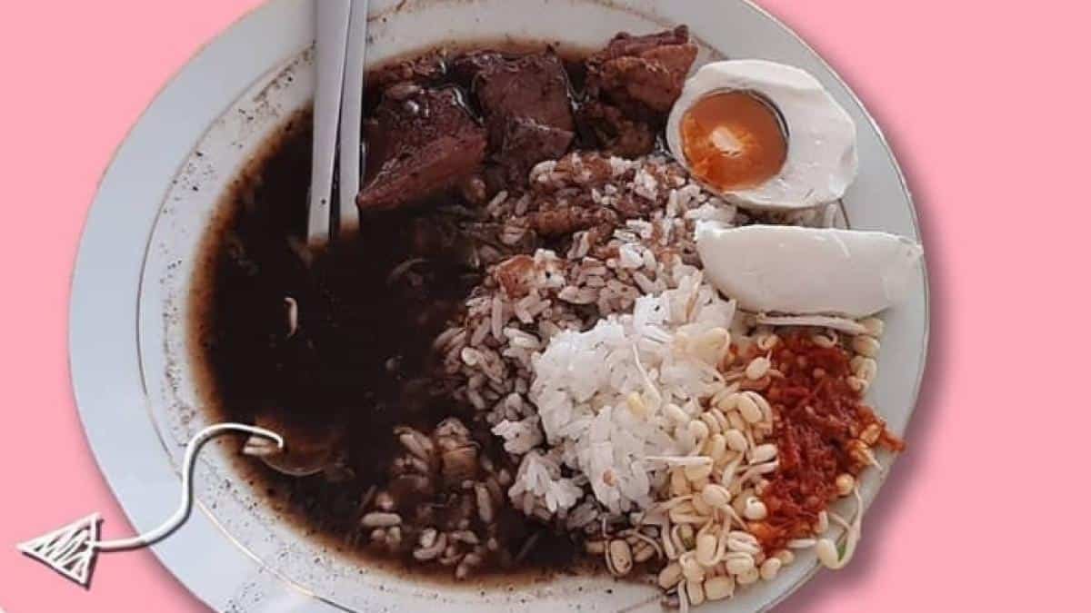 Lapar di Kantor? 5 Restoran Enak Dekat Stasiun Surabaya Gubeng Lapar di Kantor? 5 Restoran Enak Dekat Stasiun Surabaya Gubeng