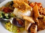 Sebelum beraktivitas di Yogyakarta, coba 5 nasi rames dekat Malioboro yang mengenyangkan cepat Sebelum beraktivitas di Yogyakarta, coba 5 nasi rames dekat Malioboro yang mengenyangkan cepat