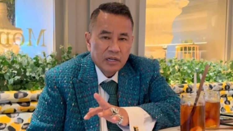 Hotman Paris Bantu Wanita Disekap Pacar Selama 3 Tahun di Bandung Hotman Paris Bantu Wanita Disekap Pacar Selama 3 Tahun di Bandung