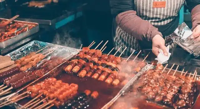 4 Wisata Kuliner Terbaik di Tasikmalaya untuk Liburan Sekolah