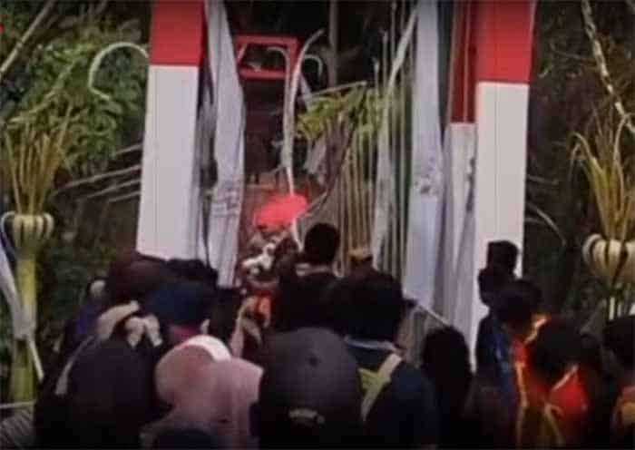 Dandim Pangandaran Minta Maaf Usai Jembatan Pongpet Anjlok Saat Peresmian Dandim Pangandaran Minta Maaf Usai Jembatan Pongpet Anjlok Saat Peresmian