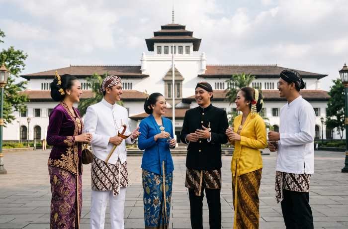 Ragam Basa Gaul jeung Basa Sapopoe di Jawa Barat Dumasar Wewengkon Ragam Basa Gaul jeung Basa Sapopoe di Jawa Barat Dumasar Wewengkon