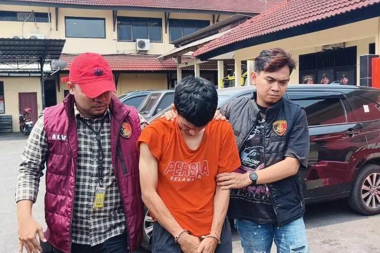 Perusakan Bus Persib di Tol Batang: Pelaku Ditangkap di Tol Karawang Perusakan Bus Persib di Tol Batang: Pelaku Ditangkap di Tol Karawang