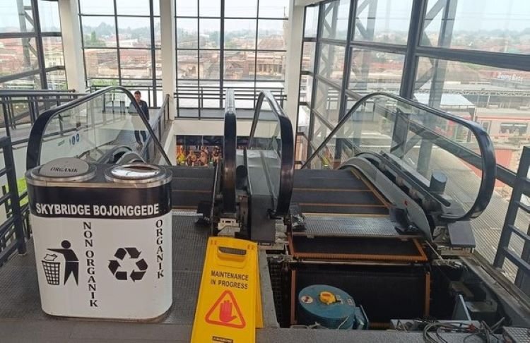 Dishub Bogor Percepat Perbaikan Skybridge Stasiun Bojonggede, Target November Dishub Bogor Percepat Perbaikan Skybridge Stasiun Bojonggede, Target November